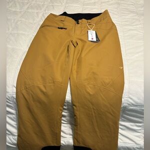 Women’s ski pants Obermeyer